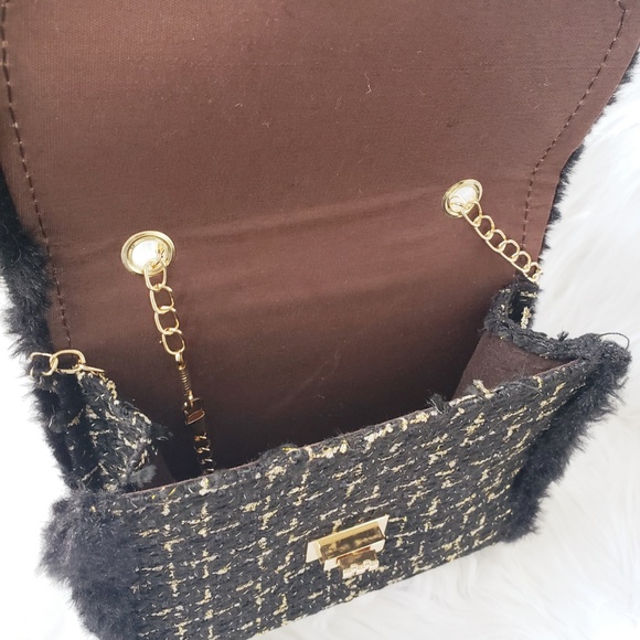 Woolen Pattern Chain Purse - Picture 3 of 3